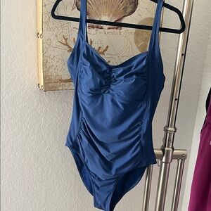 Chic Navy Women's One Piece Swimsuit